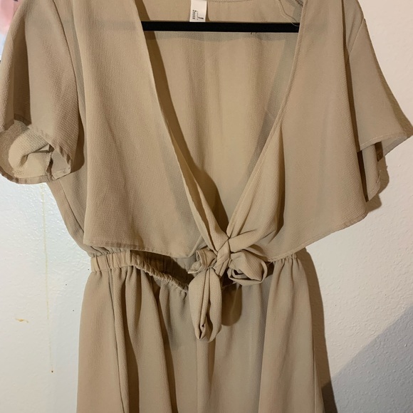 Romper - Picture 2 of 3